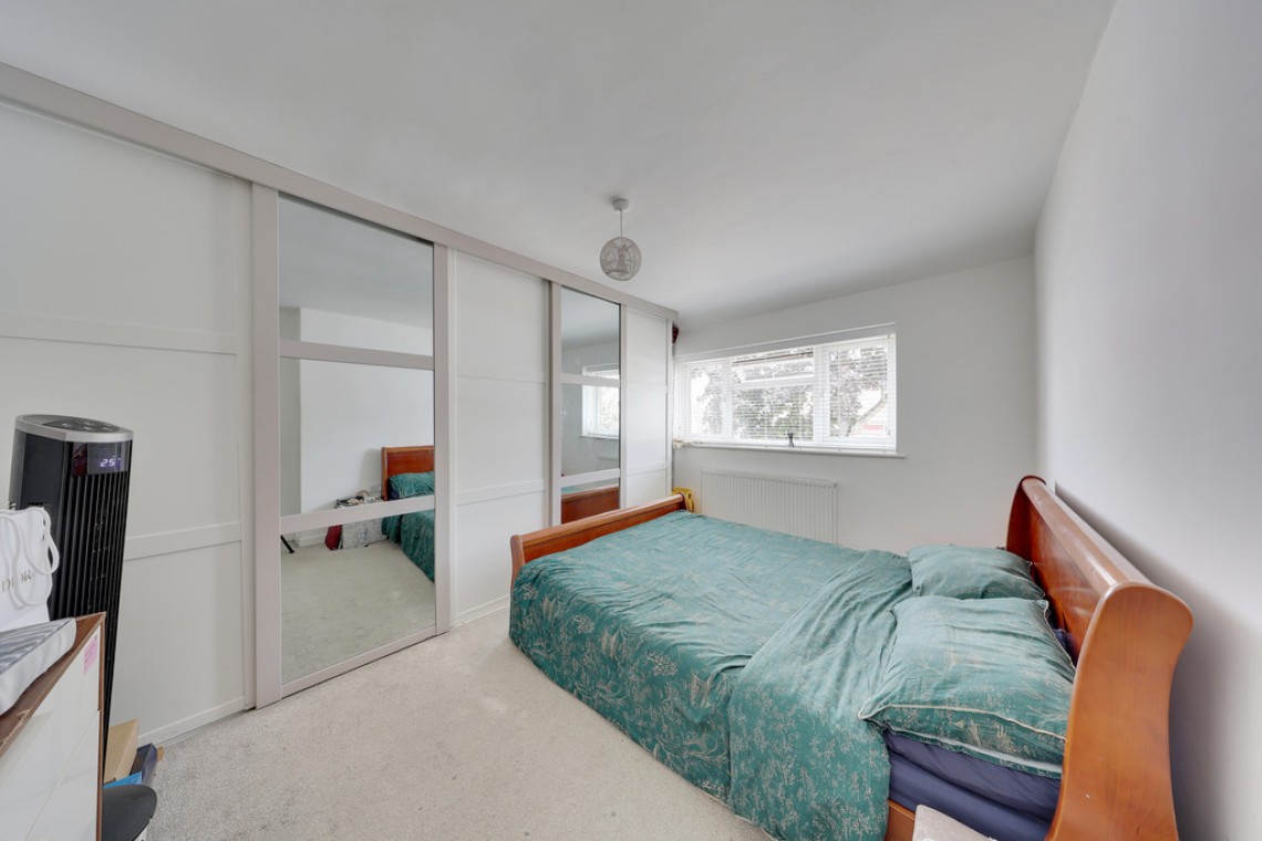 Images for Blenheim Road, Orpington EAID:11e514c9f7e99906cb8dd0ceb0e9edcf BID:1
