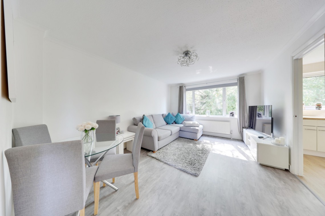 Images for Bournewood Road, Orpington EAID:11e514c9f7e99906cb8dd0ceb0e9edcf BID:1