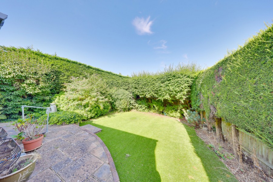 Images for Goldfinch Close, Orpington EAID:11e514c9f7e99906cb8dd0ceb0e9edcf BID:1