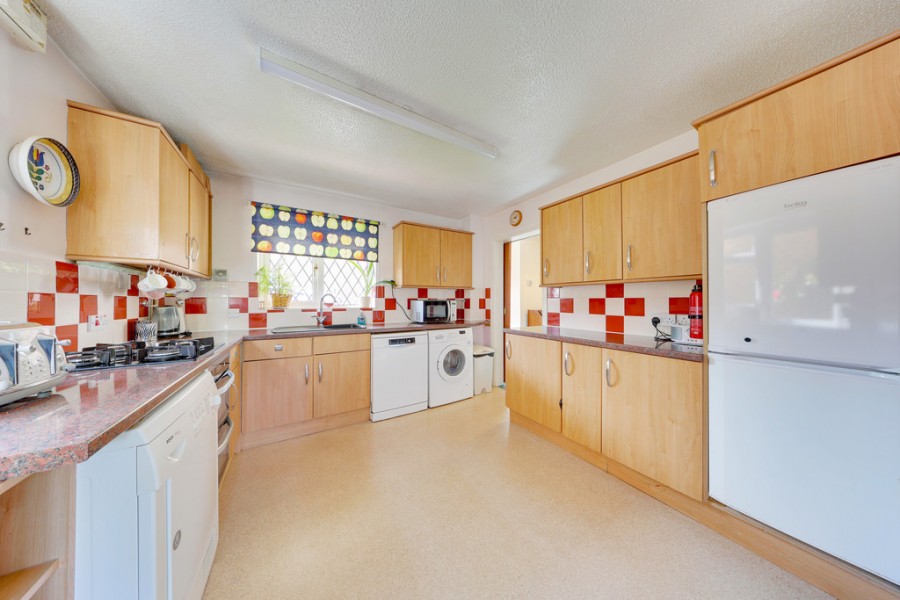 Images for Goldfinch Close, Orpington EAID:11e514c9f7e99906cb8dd0ceb0e9edcf BID:1