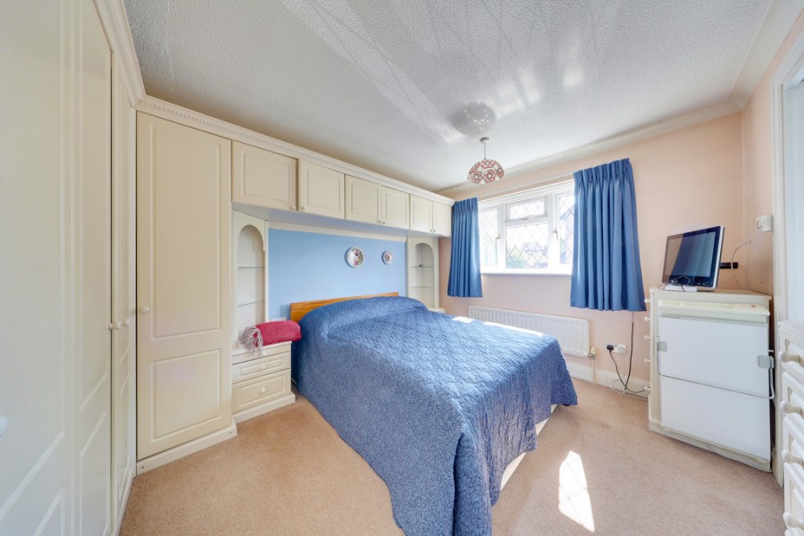 Images for Goldfinch Close, Orpington EAID:11e514c9f7e99906cb8dd0ceb0e9edcf BID:1