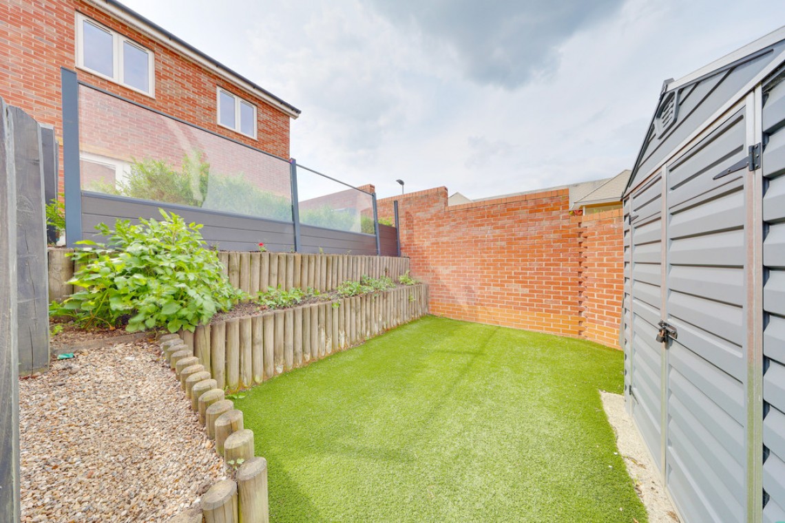 Images for Stilwell Close, Orpington EAID:11e514c9f7e99906cb8dd0ceb0e9edcf BID:1