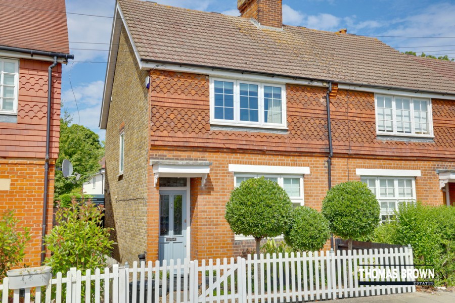 Images for Aynscombe Angle, Orpington EAID:11e514c9f7e99906cb8dd0ceb0e9edcf BID:1