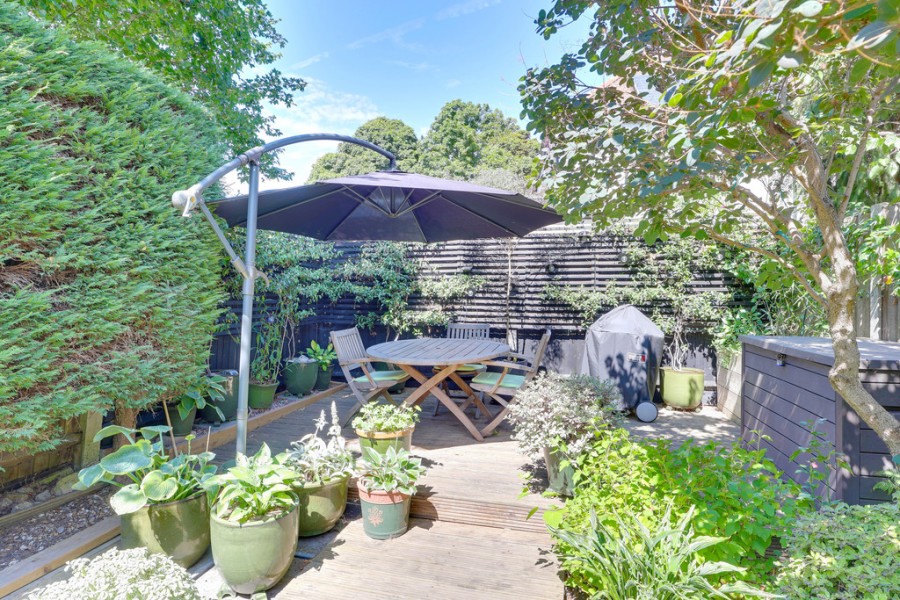 Images for Aynscombe Angle, Orpington EAID:11e514c9f7e99906cb8dd0ceb0e9edcf BID:1